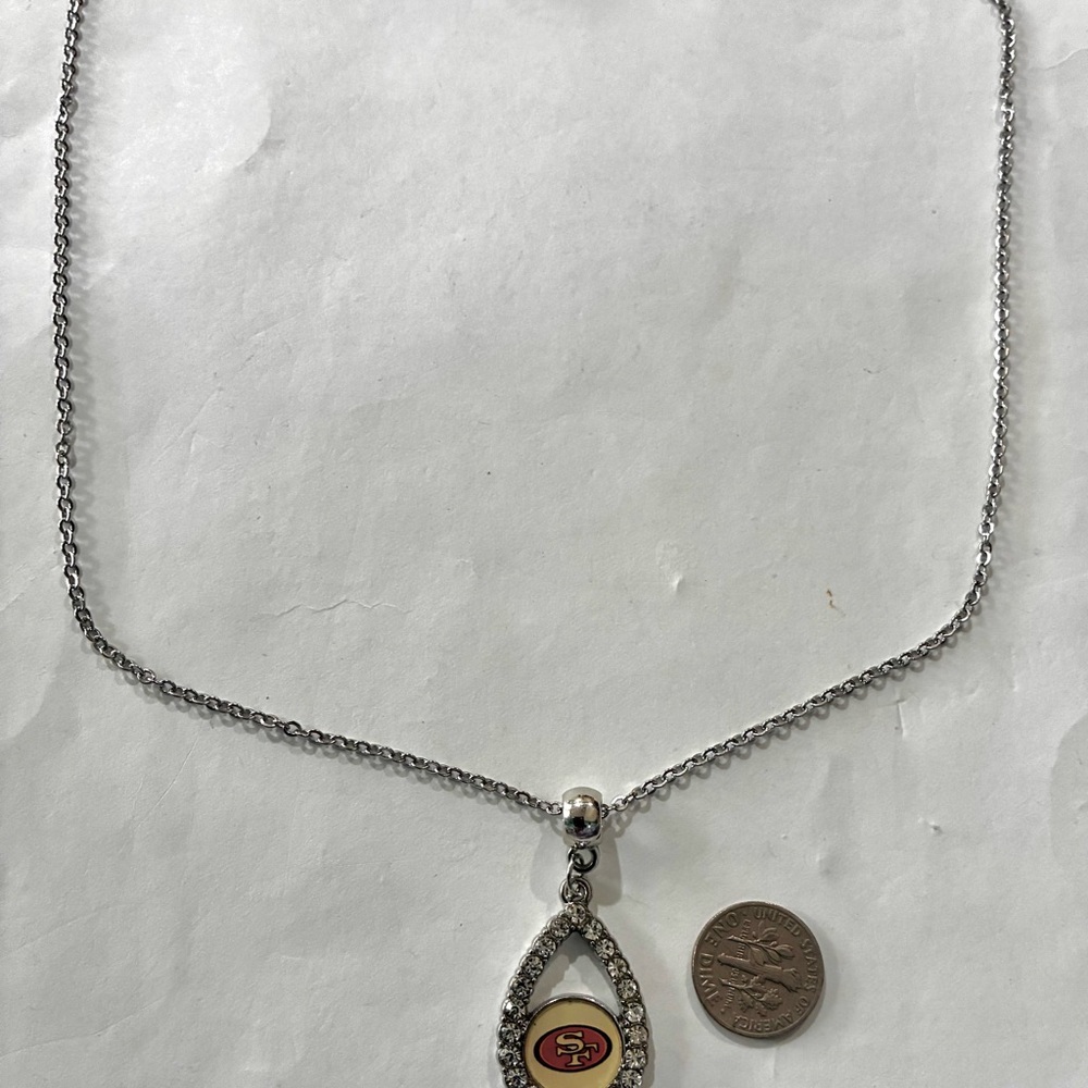 SAN FRANCISCO 49ers INSPIRED NECKLACE teardrop - Picture 5 of 7